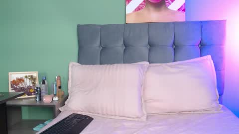 HAZZ SMITH online show from 15, 12, 2025