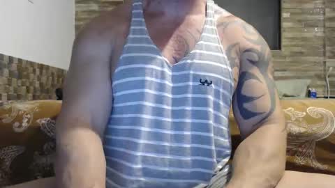 Snapshot of healedcarioca chatting on 8, 10, 2025 Brazilian bigdick online show from 8, 10, 2025