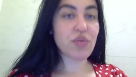 Snapshot of heatwavee chatting on 27, 2, 2025 heatwavee online show from 27, 2, 2025