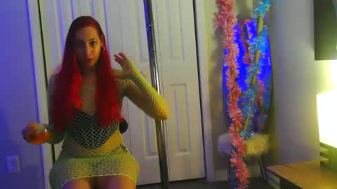 Snapshot of heavenllyy chatting on 23, 5, 2026 Heavenllyy online show from 23, 5, 2026