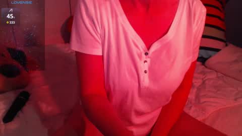 Snapshot of heavenlykiss chatting on 14, 1, 2025 Chani online show from 14, 1, 2025