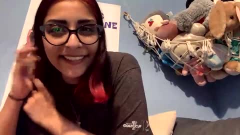 Snapshot of heavensbunny chatting on 2, 1, 2025 heaven the muslim slut online show from 2, 1, 2025