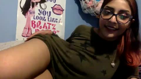 Snapshot of heavensbunny chatting on 4, 3, 2025 heaven the muslim slut online show from 4, 3, 2025