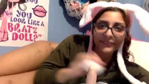 Snapshot of heavensbunny chatting on 10, 3, 2025 heaven the muslim slut online show from 10, 3, 2025