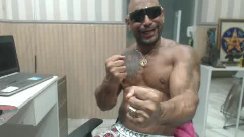 Snapshot of hebertgomes chatting on 19, 2, 2025 hebertgomes online show from 19, 2, 2025