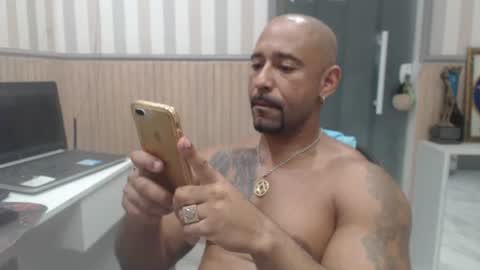 Snapshot of hebertgomes chatting on 5, 3, 2025 hebertgomes online show from 5, 3, 2025
