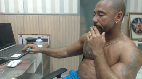 hebertgomes online show from 12, 4, 2026