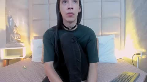 Keira Hecate online show from 21, 9, 2025