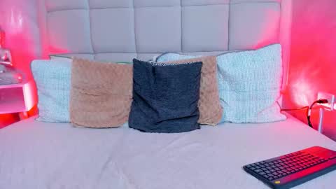 Keira Hecate online show from 21, 11, 2025