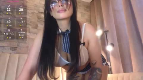 Snapshot of hecate_gh chatting on 12, 9, 2025 Hecate online show from 12, 9, 2025