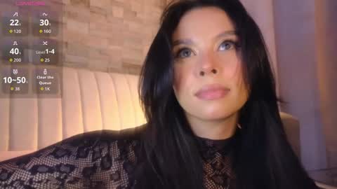 Snapshot of hecate_gh chatting on 17, 10, 2025 Hecate online show from 17, 10, 2025