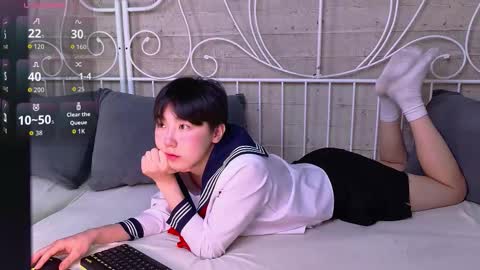 Snapshot of heejinwang chatting on 16, 12, 2025 HEEJIN online show from 16, 12, 2025