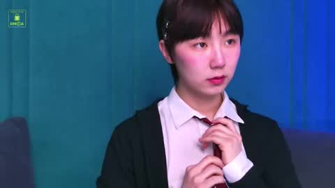 HEEJIN online show from 3, 3, 2026