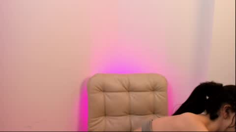 Heidi Palmer online show from 4, 6, 2026