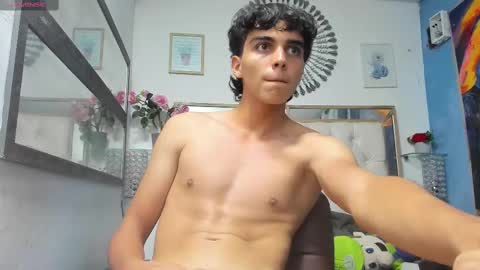 heiker_ online show from 4, 3, 2025