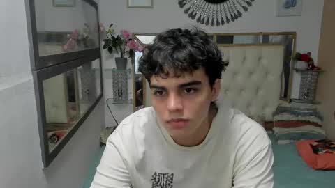 heiker_ online show from 9, 10, 2025