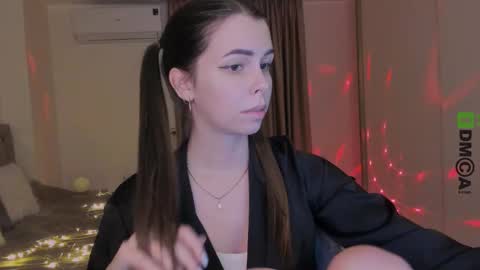 Heiley online show from 10, 3, 2025