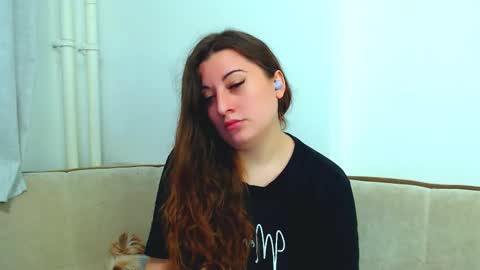 helen_adams_ online show from 26, 12, 2024