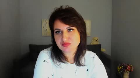 Snapshot of helen_rossi chatting on 14, 11, 2025 Helen online show from 14, 11, 2025