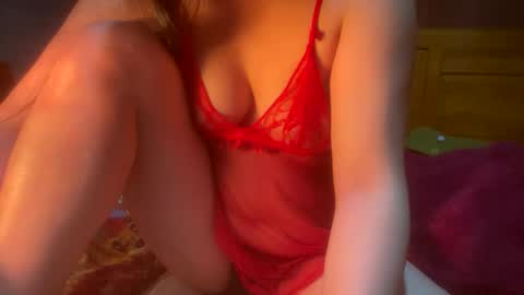 Snapshot of helen_sweetgirl chatting on 17, 3, 2026 helen_sweetgirl online show from 17, 3, 2026