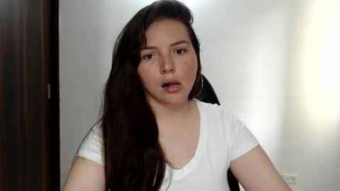 helena online show from 28, 10, 2025