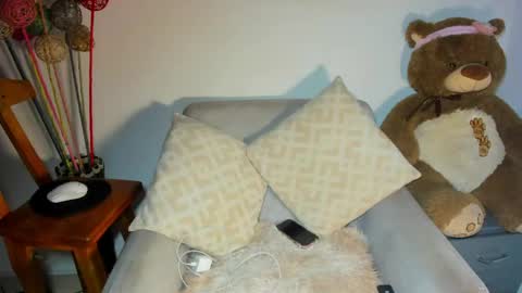 HELENA COPPER online show from 15, 4, 2026