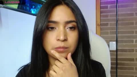  Only 18 cyrus online show from 21, 11, 2025