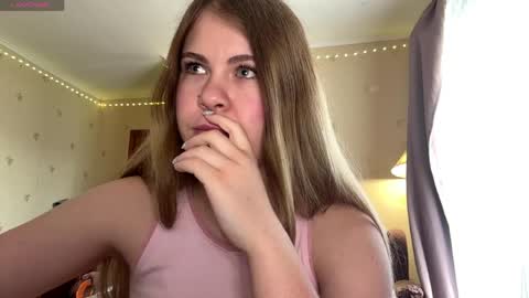 Chloe online show from 12, 5, 2026