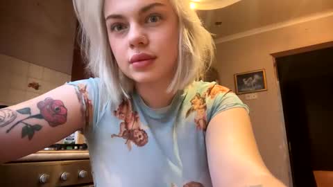 Snapshot of helga_now chatting on 31, 1, 2025 helga_now online show from 31, 1, 2025