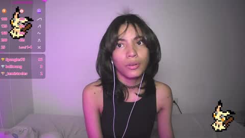 Snapshot of helia_n_amy chatting on 21, 1, 2025 Helia Transfem and Amy online show from 21, 1, 2025