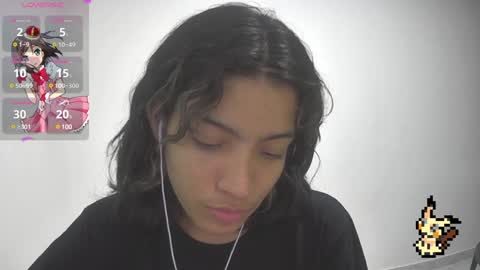 Snapshot of helia_n_amy chatting on 4, 2, 2025 Helia Transfem and Amy online show from 4, 2, 2025