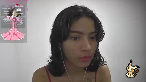 Snapshot of helia_n_amy chatting on 12, 2, 2025 Helia Transfem and Amy online show from 12, 2, 2025