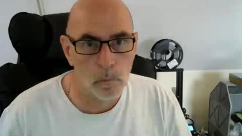 Snapshot of helikev26 chatting on 6, 6, 2026 helikev26 online show from 6, 6, 2026