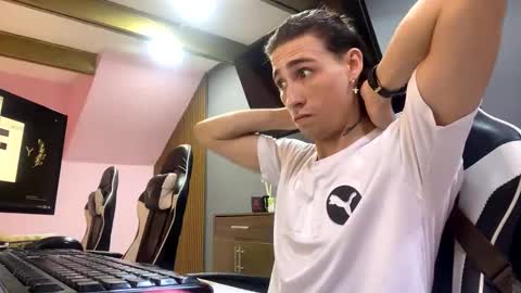 Snapshot of hell_boy66 chatting on 26, 1, 2025 Eros online show from 26, 1, 2025