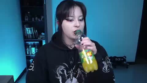 Snapshot of hell_dancer_ chatting on 21, 6, 2026 Lexa online show from 21, 6, 2026