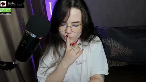 Red online show from 10, 12, 2024