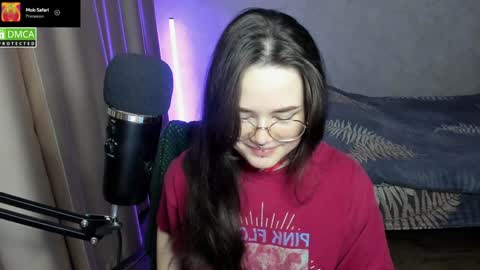 Red online show from 21, 12, 2024