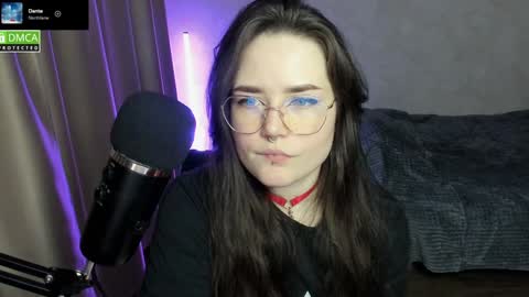 Red online show from 23, 12, 2024