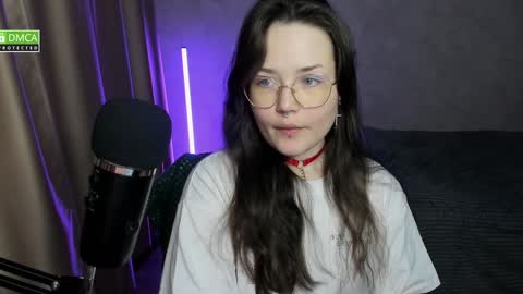 Red online show from 8, 1, 2025