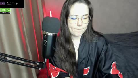 Red online show from 25, 2, 2025