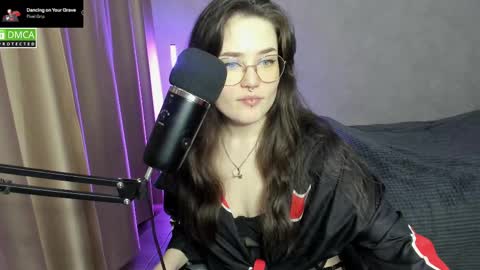 Red online show from 28, 2, 2025