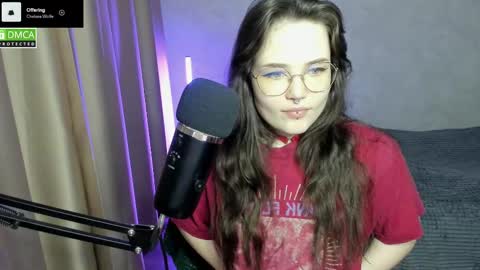 Red online show from 12, 3, 2025