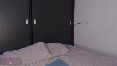Snapshot of hell_luna chatting on 1, 10, 2025 Luna online show from 1, 10, 2025
