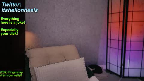Snapshot of hell_on_heels_ chatting on 8, 3, 2025 - show loyalty and subscribe - online show from 8, 3, 2025
