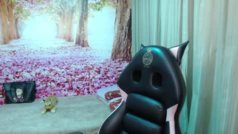 Snapshot of hellen_garcia chatting on 20, 12, 2024 Hellen online show from 20, 12, 2024