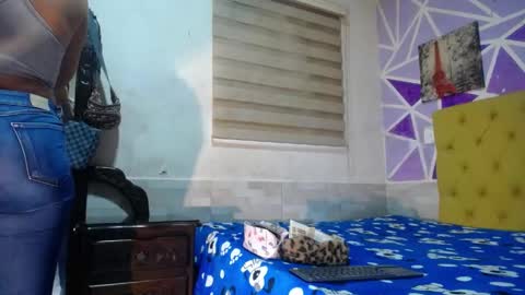 Snapshot of hellen_maya chatting on 24, 4, 2026 hellen maya online show from 24, 4, 2026