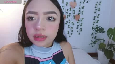 hellokitty_valery1 online show from 12, 4, 2026