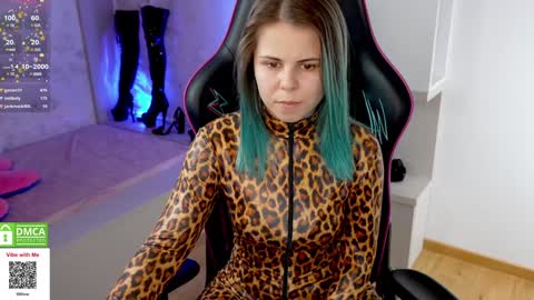 Snapshot of hellokittyalice chatting on 5, 2, 2025 Alice online show from 5, 2, 2025