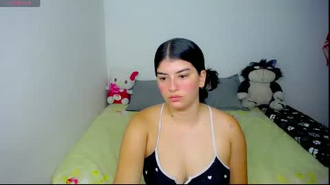 Snapshot of helloo_kityy25 chatting on 16, 7, 2026 helloo_kityy25 online show from 16, 7, 2026