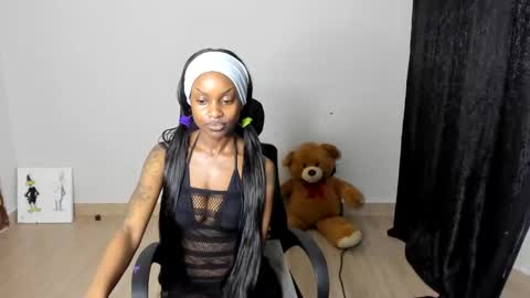 Sandy online show from 1, 3, 2025